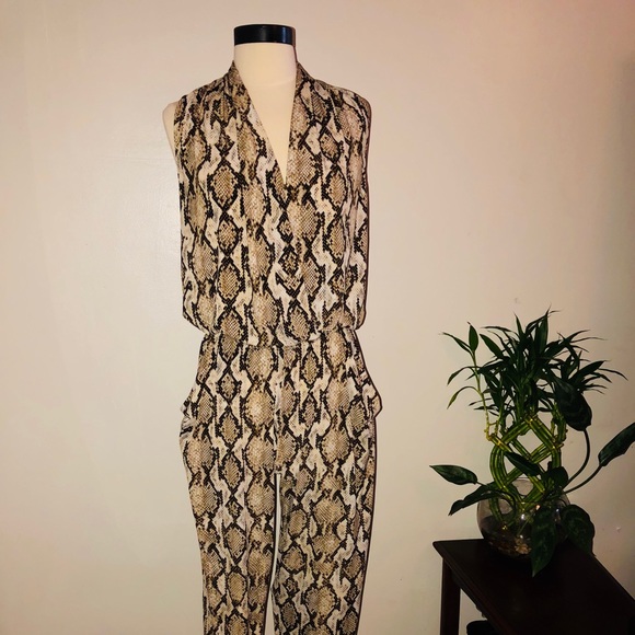 Michael Kors jumpsuit - Picture 2 of 7